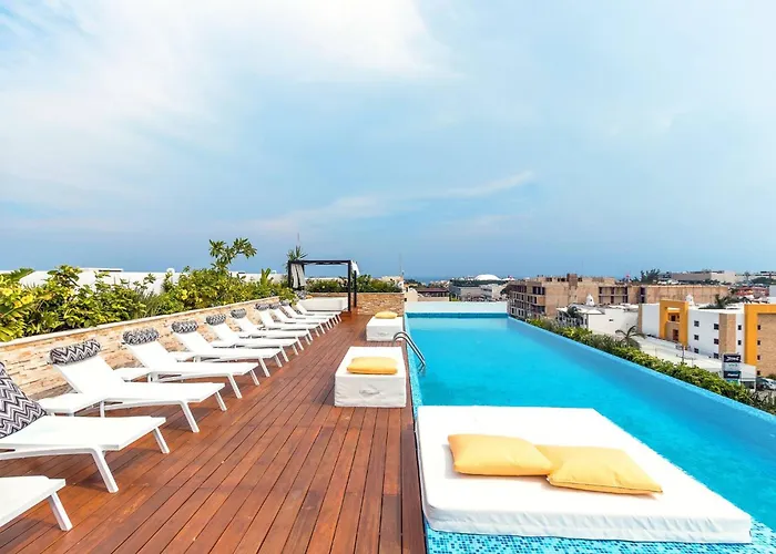 1Br The City - 2 Pools, Gym & Rooftop *